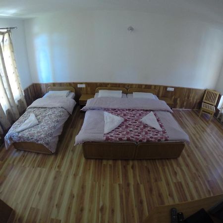 Barath Hotel & Guest House Leh Extérieur photo