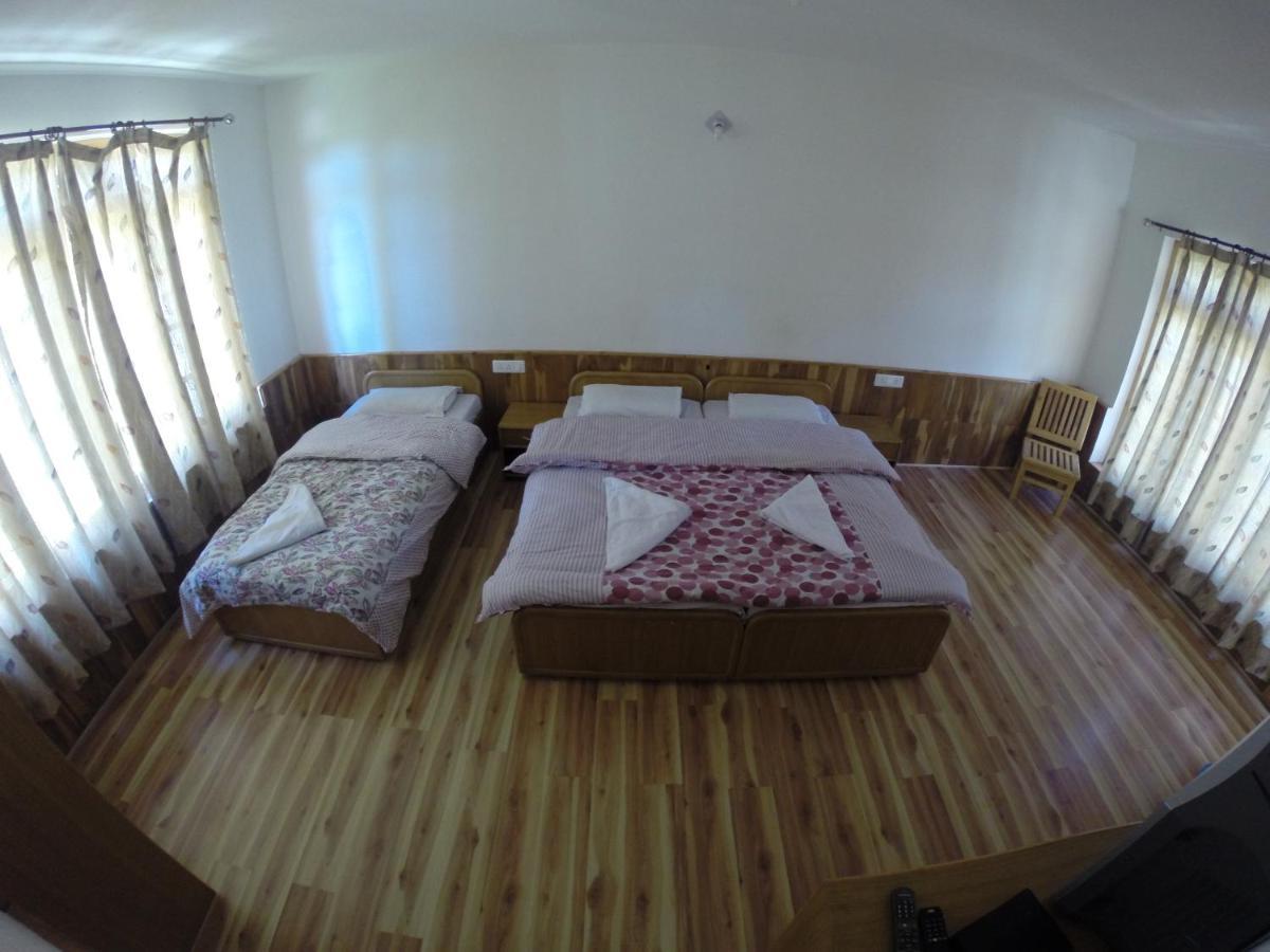 Barath Hotel & Guest House Leh Extérieur photo